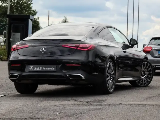 Mercedes-Benz CLE 300