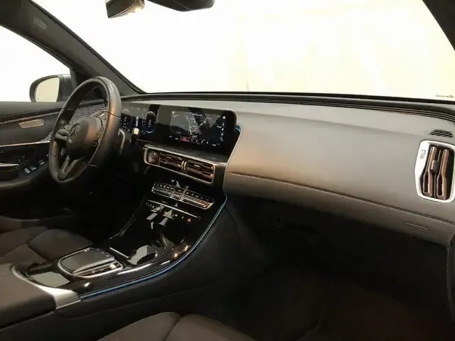 Mercedes-Benz EQC 400