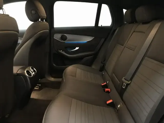 Mercedes-Benz EQC 400