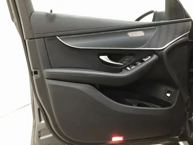 Mercedes-Benz EQC 400