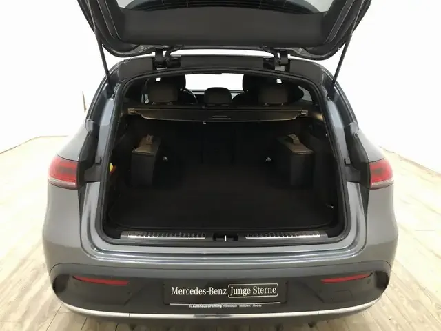 Mercedes-Benz EQC 400
