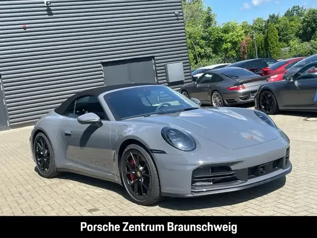 Porsche 992