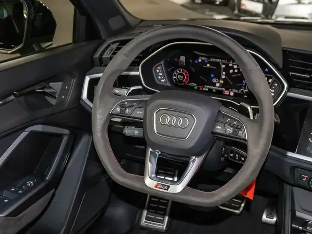 Audi RS Q3