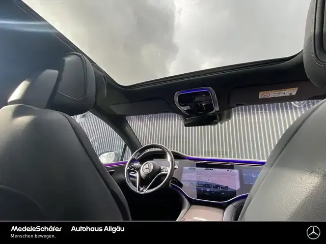 Mercedes-Benz EQS