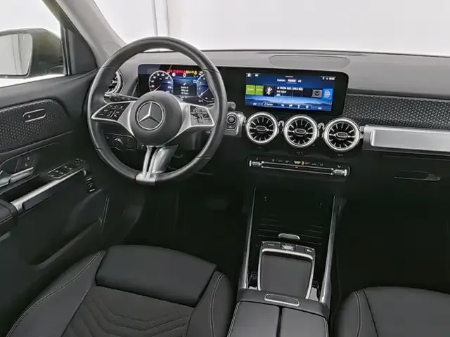 Mercedes-Benz GLB 250