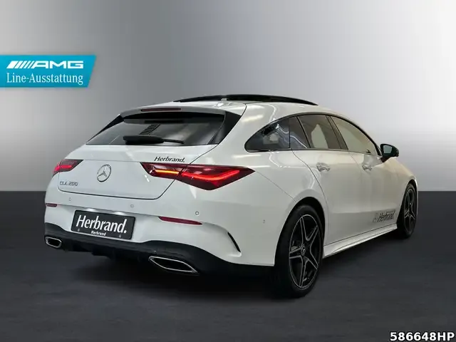 Mercedes-Benz CLA 200
