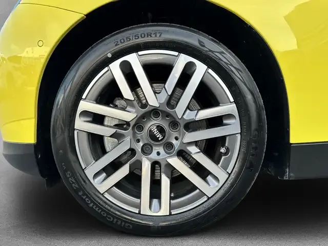 MINI Cooper SE