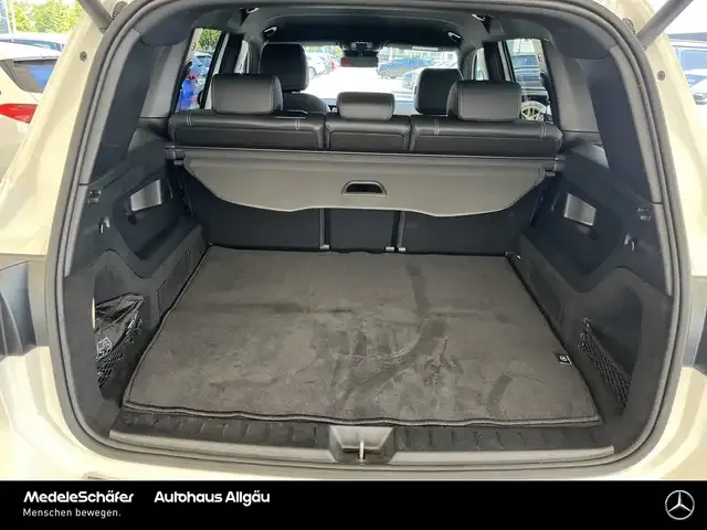 Mercedes-Benz EQB 300