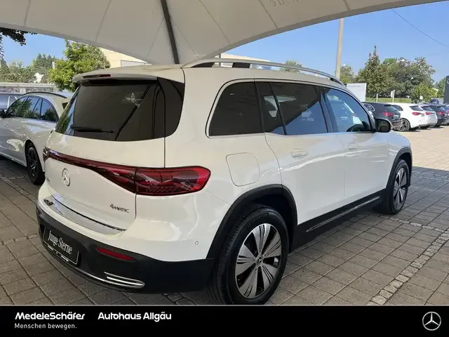 Mercedes-Benz EQB 300