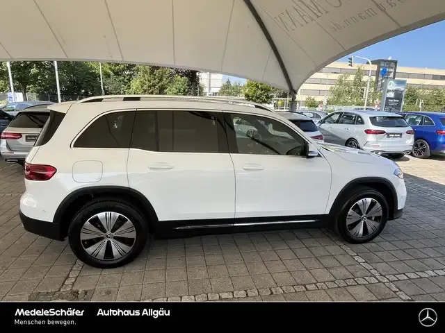 Mercedes-Benz EQB 300