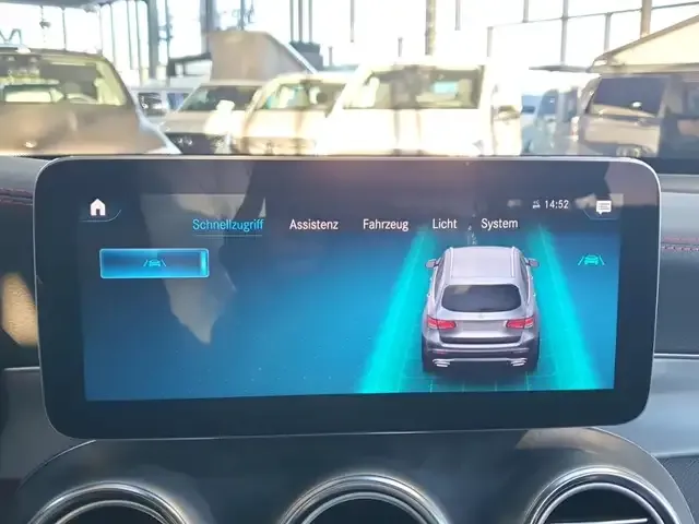 Mercedes-Benz GLC 220