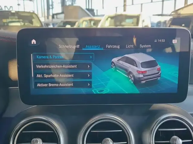 Mercedes-Benz GLC 220