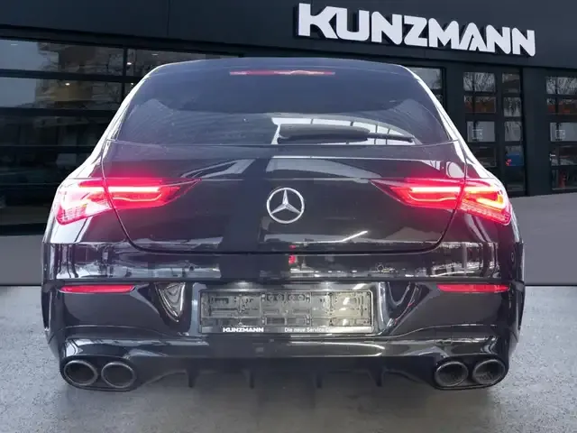 Mercedes-Benz CLA 45 AMG