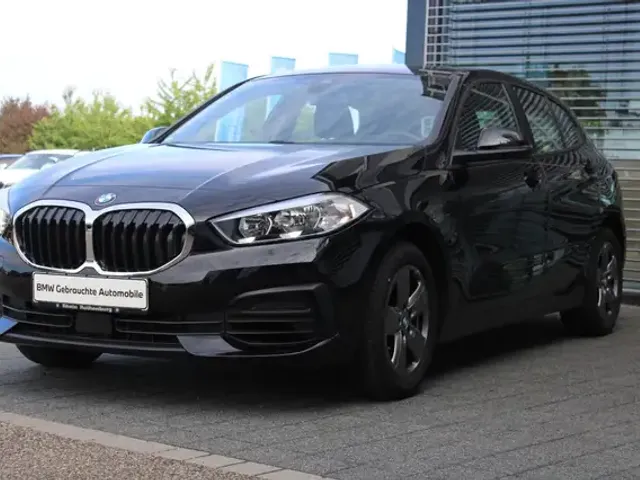 BMW 118