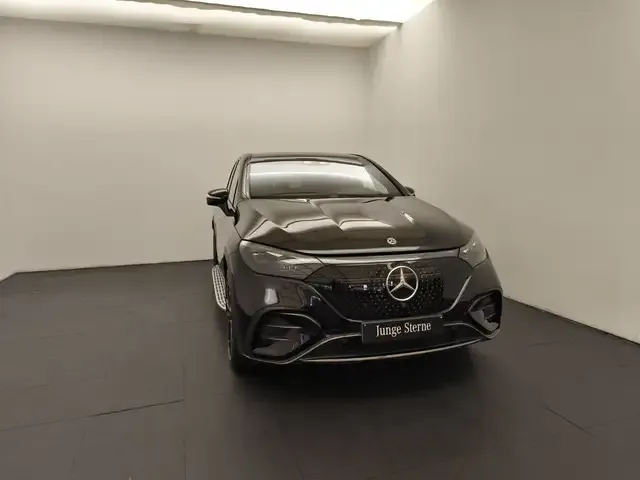 Mercedes-Benz EQE 500
