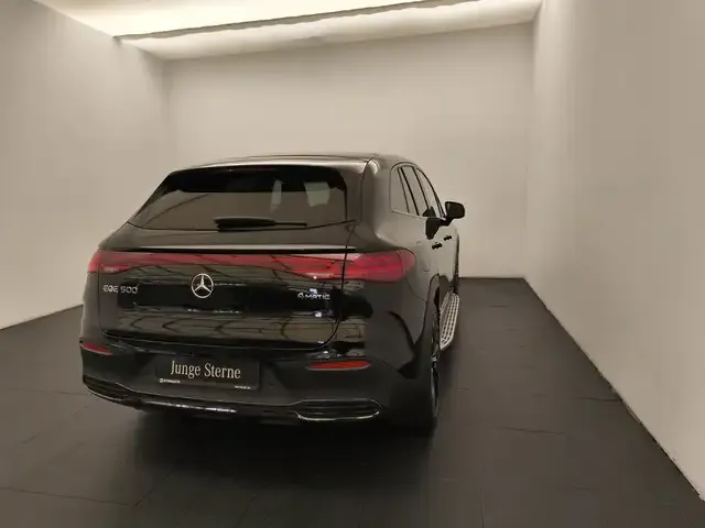 Mercedes-Benz EQE 500