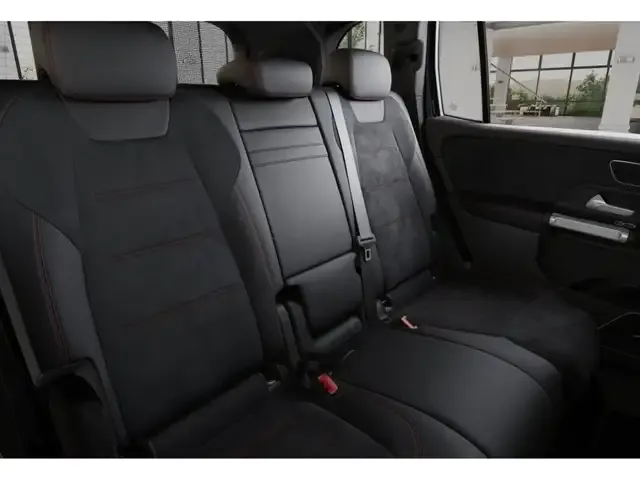 Mercedes-Benz GLB 250