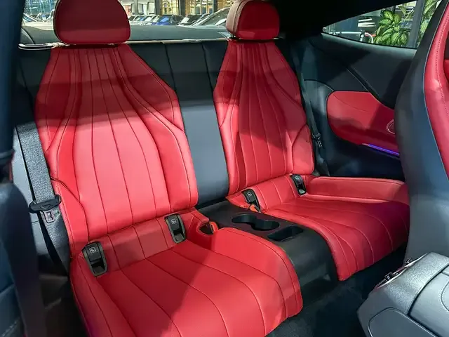 Mercedes-Benz CLE 300