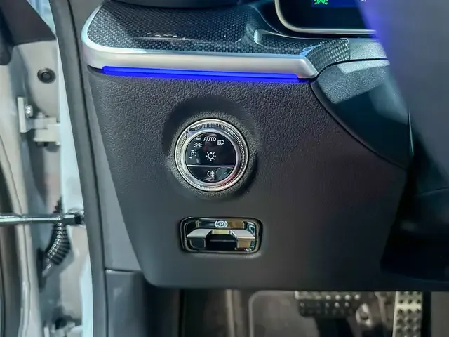 Mercedes-Benz CLE 300