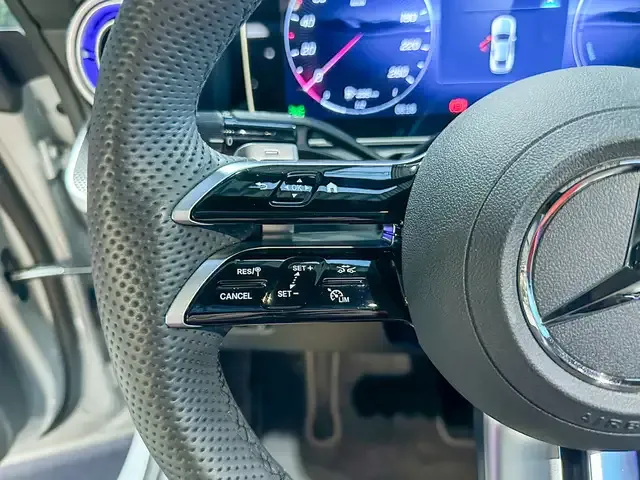 Mercedes-Benz CLE 300