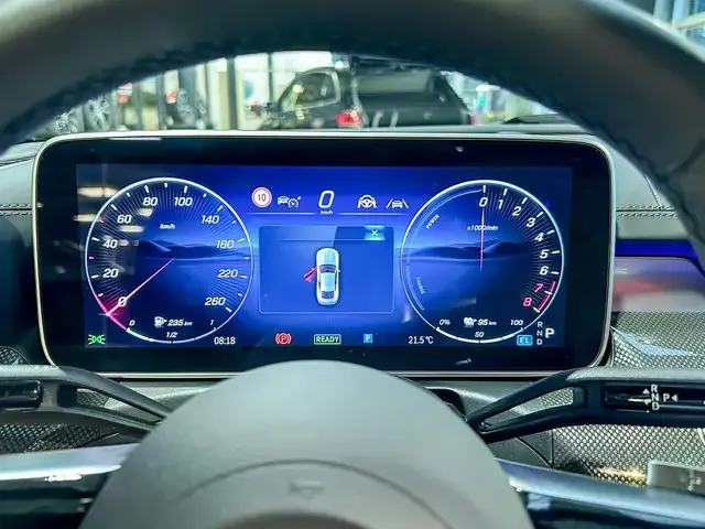 Mercedes-Benz CLE 300