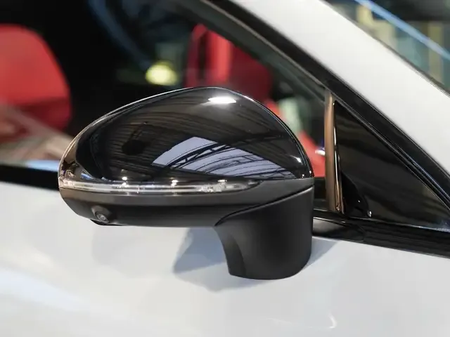 Mercedes-Benz CLE 300