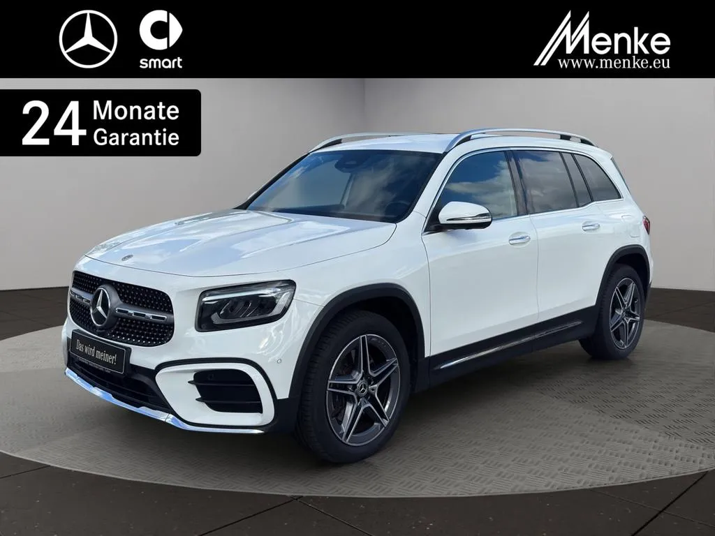 Mercedes-Benz GLB 220