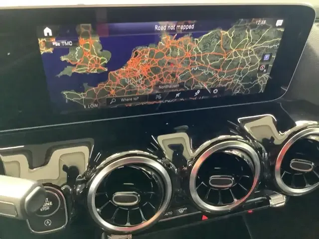 Mercedes-Benz B 250