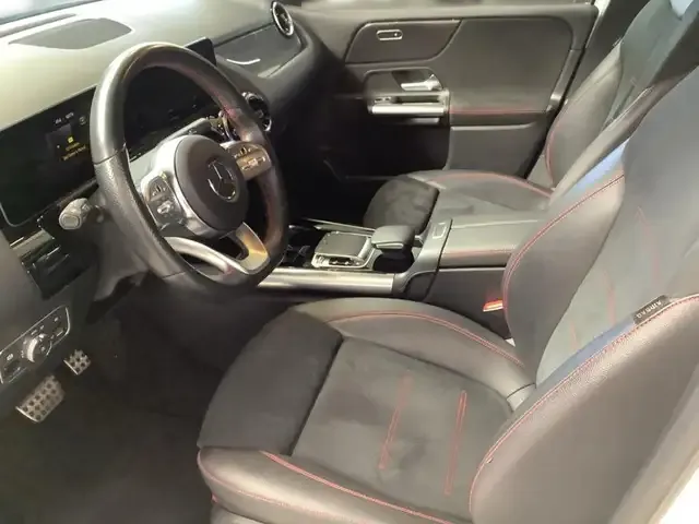 Mercedes-Benz B 250