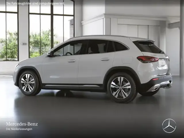 Mercedes-Benz GLA 200