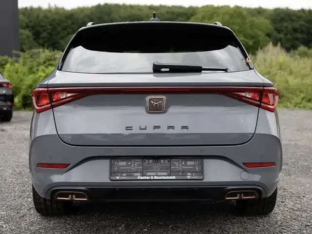 CUPRA Leon