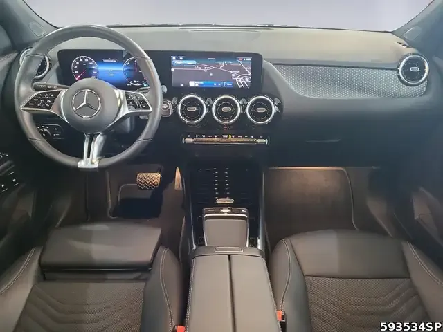 Mercedes-Benz GLA 250