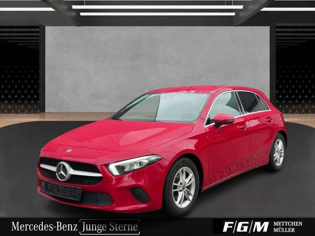 Mercedes-Benz A 180