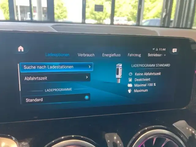 Mercedes-Benz EQB 250