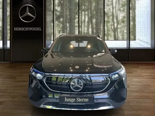 Mercedes-Benz EQB 250