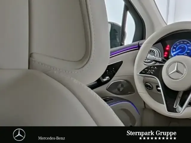 Mercedes-Benz EQS SUV