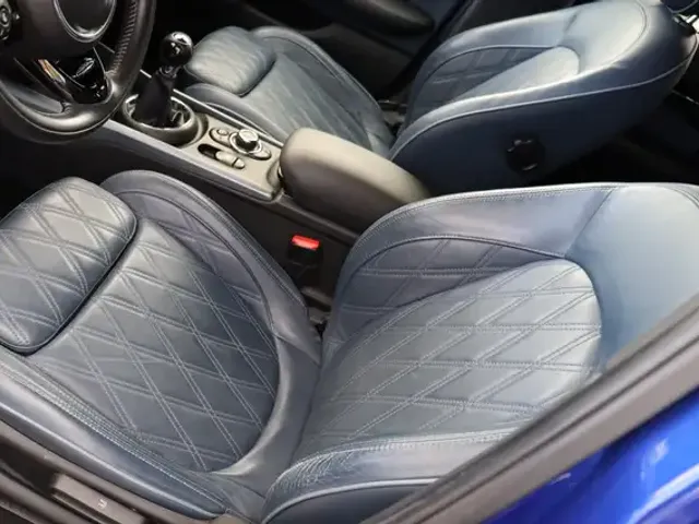MINI Cooper Clubman