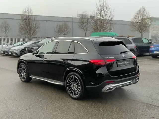 Mercedes-Benz GLC 300