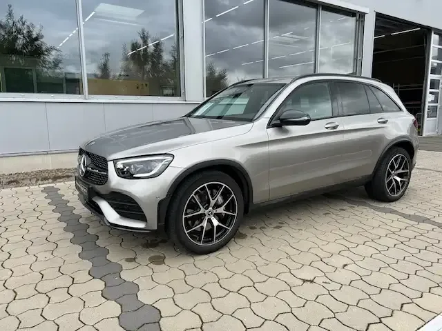 Mercedes-Benz GLC 220