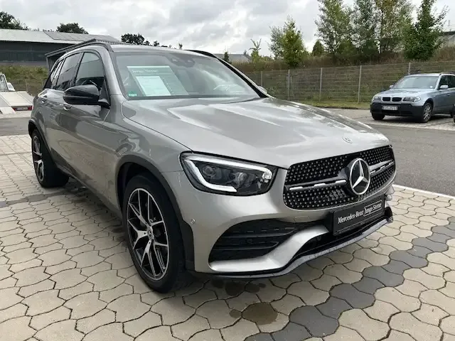 Mercedes-Benz GLC 220