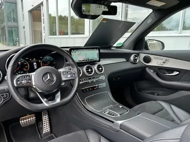Mercedes-Benz GLC 220