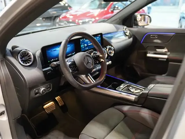 Mercedes-Benz GLA 250