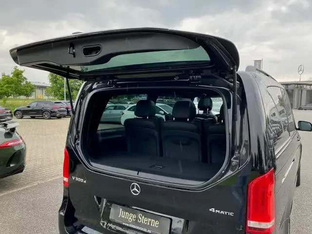 Mercedes-Benz V 300
