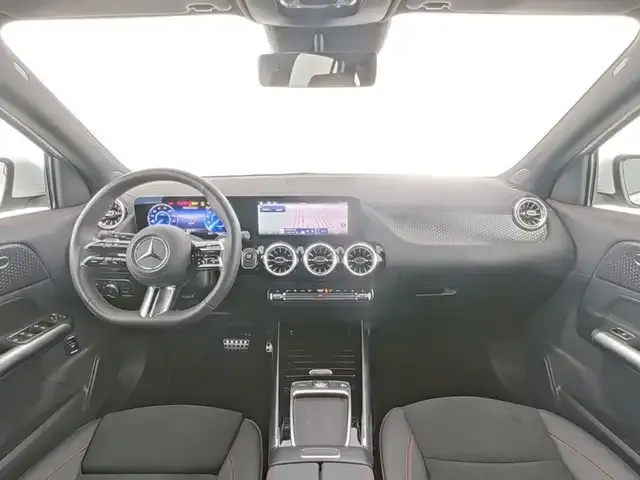 Mercedes-Benz EQA 300