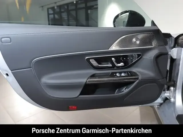 Mercedes-Benz SL 63 AMG