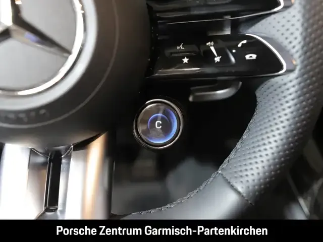 Mercedes-Benz SL 63 AMG