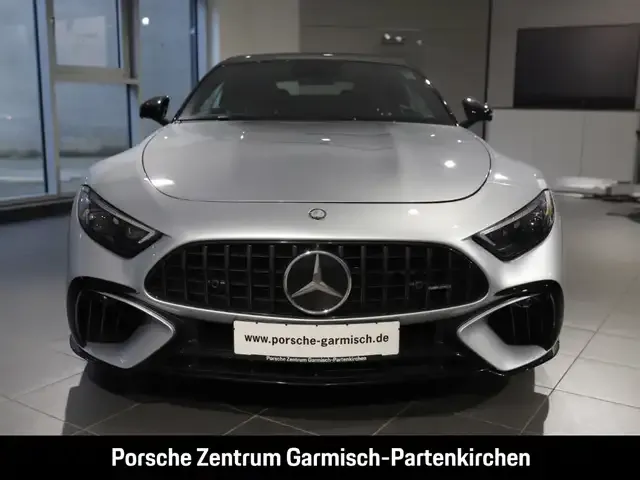 Mercedes-Benz SL 63 AMG