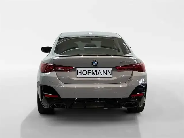 BMW 440