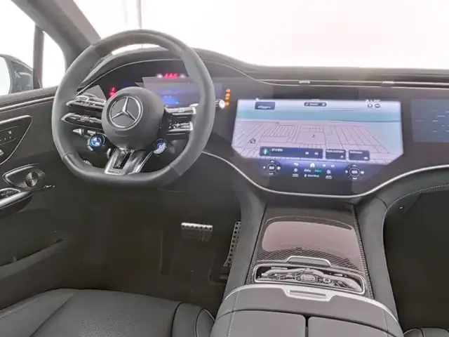 Mercedes-Benz EQE 43