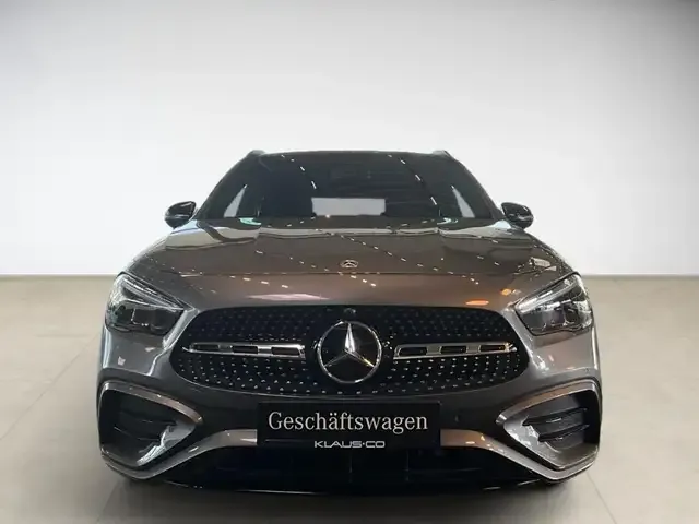 Mercedes-Benz GLA 180